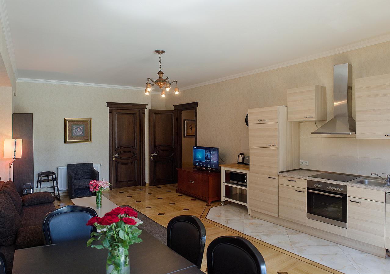 Tiflislux Apartment - Old City Philarmonic Екстериор снимка