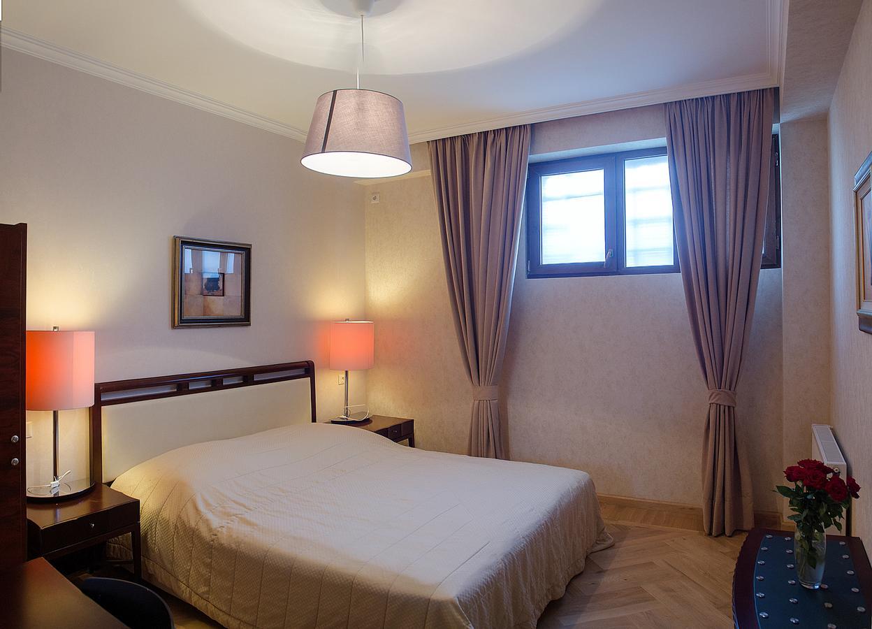 Tiflislux Apartment - Old City Philarmonic Екстериор снимка